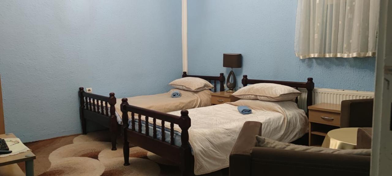 Guesthouse Prenociste Faraon Pljevlja Luaran gambar