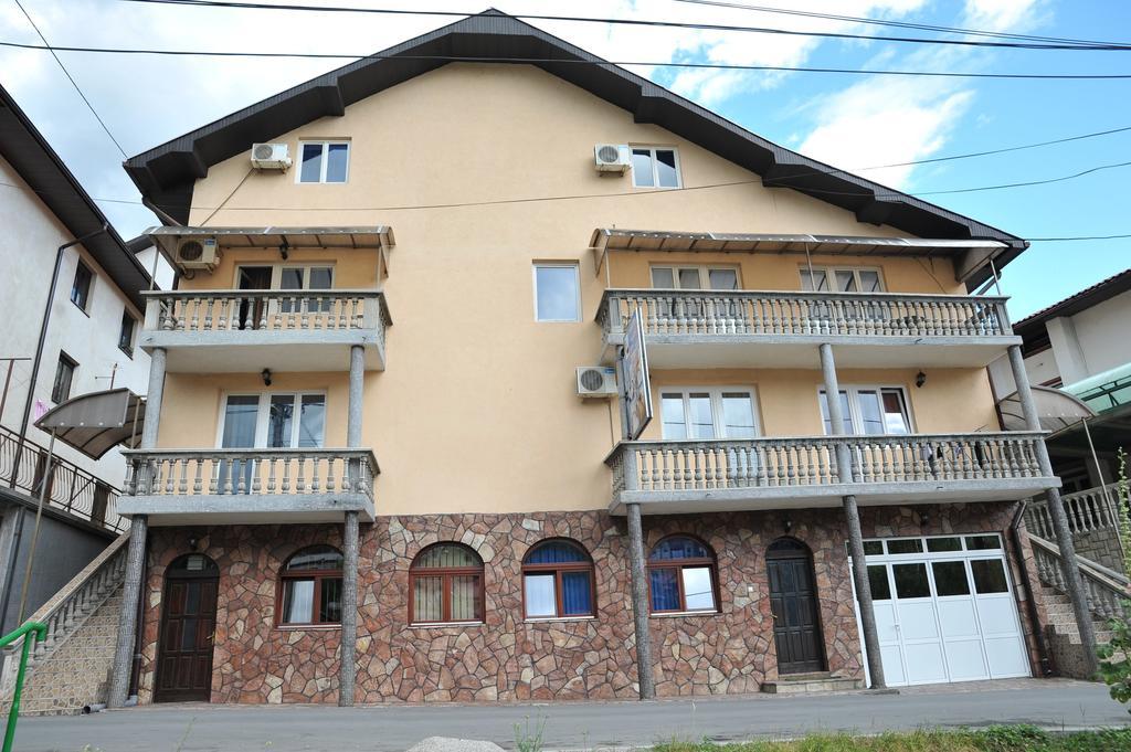 Guesthouse Prenociste Faraon Pljevlja Luaran gambar