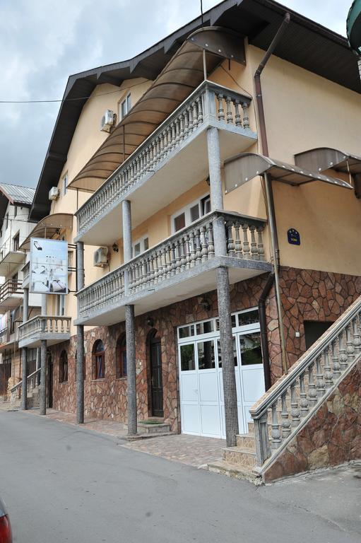 Guesthouse Prenociste Faraon Pljevlja Luaran gambar